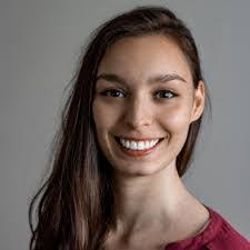 Emily Garvin's Instagram, Twitter & Facebook