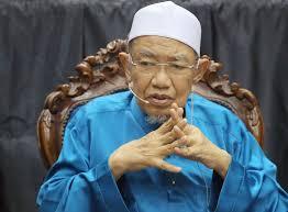 Haberler / güncel müftüden şok fetva! Perak Mufti Wife Infected With Covid 19 Deputy Declines To Confirm Intubation Rumours Malaysia Malay Mail