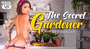 The Secret Gardener VR Porn Video | BrasilVR