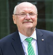 Univ.-Prof. Dr. med. Michael P. Manns