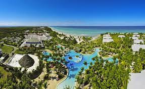 Sie zeigt uns karibisches lebensgefühl, nostalgie und weiße strände:01:14 varadero04:34. Urlaub Auf Kuba Einfach Direkt Online Buchen Otto Reisen