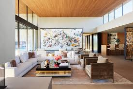 More about how to arrange and decorate a large living room & ways to arrange large room furniture » arranging a large room how to arrange furniture in a living room living room is the place where our family, friends or guests gather and visit often, so, we must make special effort to make this room comfortable and friendly. 13 Strategies For Making A Large Room Feel Comfortable