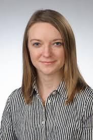 Sarah Wheat's Instagram, Twitter & Facebook