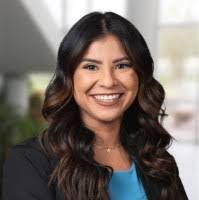 Angela Pesina's Instagram, Twitter & Facebook