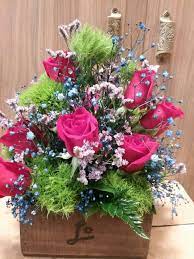 To make a bridal bouquet, choose the color theme and flowers, remove all greenery from the flowers, start with the largest bloom in the center and spiral. 19 Lowes Foods Burlington Nc Floral Department Designs By Wendy Ideas Lowes Food Floral Design