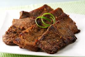 Rasa manis dan lembutnya daging menjadikan suap demi suap nasi dan lalapan tak terasa ludes. Resep Dan Cara Membuat Gepuk Daging Sapi Khas Sunda Resep Masakan