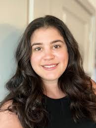 Alexis Testa's Instagram, Twitter & Facebook