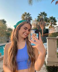 Addison Rae Addison Rae In 2020 The Most Beautiful Girl Addison Aesthetic Girl