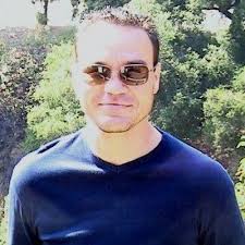 Alain Valle (@angelvalleno)