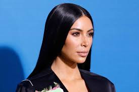 Black blunt bangs chunky highlights long pink highlights straight updo wig. Kim Kardashian S Hair Has Chunky 90s Highlights Now