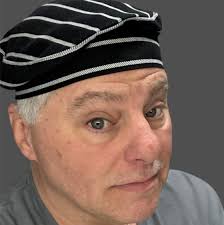 Who are local Santa and Mrs. Claus for hire in Washington County PA?