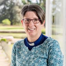 Diane Worcester's Instagram, Twitter & Facebook