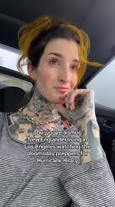 Abby Larkin (@nebulasinbluum)