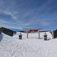 Pleasure And Peril How To Climb Mount Fuji In The Off Season The Japan Times