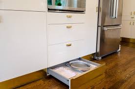 Here S Proof That Kitchen Contractors Do Ikea Hacks Better Than The Rest Of Us Kitchen Inspiration Design Kitchen Contractors Kitchen Drawer Storage