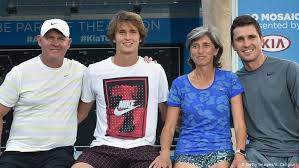 1 novak djokovic will bounce back from his tokyo olympics semifinal defeat, djokovic, who recently won wimbledon, arrived to tokyo determined to. Sascha Und Mischa Gegen Den Rest Der Welt Sport Dw 20 01 2017