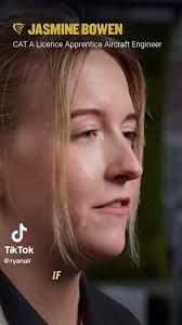 Women in Engineering ✈️🩷💪🏼 , If you are looking for a fast paced,  exciting role then apply today through the Ryanair Careers Page, whether it  be our amazing Apprentice programme, JAE, Mechanic…