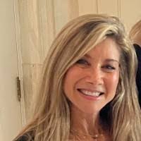 Cari Macdonald's Instagram, Twitter & Facebook