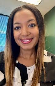 Tina Epps's Instagram, Twitter & Facebook