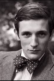 Jacques de Bascher, 1989 an Aids verstorbener langjähriger Lebensgefährte  v. Karl Lagerfeld.