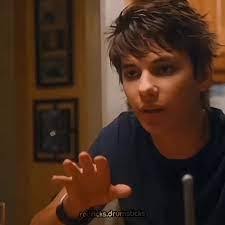 Olivia Rodricks's Instagram, Twitter & Facebook