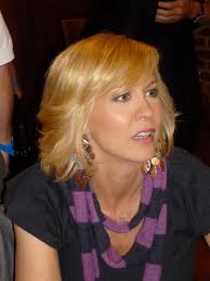 And all his grant money richard dreyfuss. Jenna Elfman
