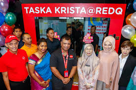 With over 40 years of experience, this group of highly experienced educators count. Deputy Prime Minister Of Malaysia Officiates Child Care Centre In Airasia Redq Airasia Scoopnest