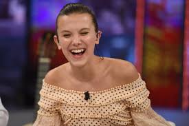 Millie bobby brown is a spectacular person with ravishing hot looks and this can be seen through in particular, we have brought together the best millie bobby brown hot gif for you to look at and. Kim Kardashian And Millie Bobby Brown Finally Met And It Was Incredible Glamour