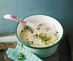 Kasesuppe Mit Lauch Und Hackfleisch Rezepte Lebensmittel Essen Suppenkuche
