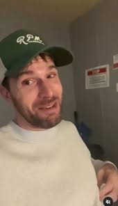 ITV I'm A Celebrity's Joel Dommett in tears as fans 'want to give him a  hug'