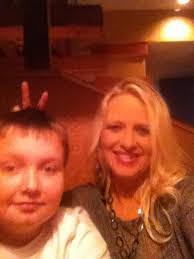 Renee Griggs's Instagram, Twitter & Facebook