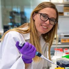 Anna Prieto-Colomina (@annaprico)