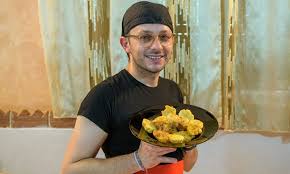 Perché siano croccanti, è importante che l'acqua gassata sia molto fredda di modo che la differenza. Frittelle Di Fiori Di Zucca Croccanti Ricetta Facile E Veloce