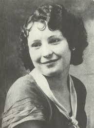 Bessie Warren Call (1916-2011)