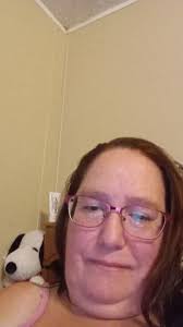 What kind of short cuts are good for chubby faces?