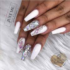 Annabel Maginnis On Instagram Justmenailsandbeauty Using Glitterbels Core Powder In Snowdrops White With Premixed Glitter Glitter Acrylics Nail Art Nails