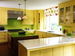 Maybe you would like to learn more about one of these? 20 Modern Kitchens Decorated In Yellow And Green Colors