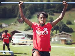 The majeed ashimeru foundation as part of my birthday celebration, visited the nima, adabraka and accra central police stations and fed over 500 inmates with cooked meals, distributed items such as. Video Red Bull Salzburg Ace Majeed Ashimeru Ghana U23 Players In Top Shape To Beat Algeria Ghana Latest Football News Live Scores Results Ghanasoccernet