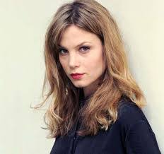 Sylvia Hoeks's Instagram, Twitter & Facebook