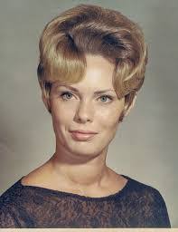 Patricia Behr's Instagram, Twitter & Facebook