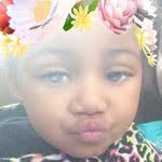 Shari Simms's Instagram, Twitter & Facebook