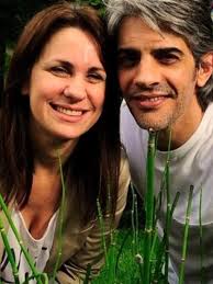 Mercedes funes y nicolás vázquez estuvieron en pareja durante cuatro años antes de contraer matrimonio en 2006. Las Parejas Que No Necesitaron Libretos Para Continuar Su Historia De Amor Diario De Cultura