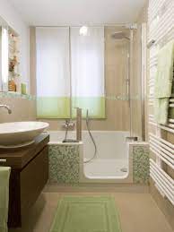 Weitere ideen zu kleine badezimmer, badezimmer, kleine bäder. Kleine Bader Gestalten Tipps Tricks Fur S Kleine Bad Bauen De