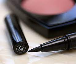 Chanel Ecriture De Chanel Eyeliner Pen In Noir Makeup And Beauty Blog Chanel Eyeliner Eyeliner Pen