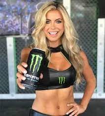 Join jamie lynn spears at the 2017 auto club 400 nascar race in fontana, ca and get to know the real monster girls of nascar. Get To Know A Monster Energy Girl Laura L Nascar Com