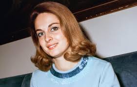 Irán Eory y el polvo de estrellas - Zenda