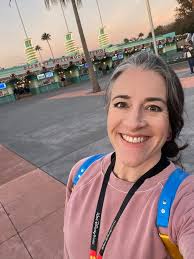 Megan DeYoung-Ear to There Travel