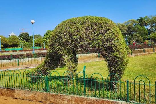 Hanging Garden Mumbai Timings (History, Entry Fee, Images, Built by & Information) - Mumbai Tourism