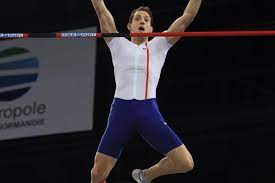 Septembar 1986) je francuski atletičar u disciplini skok s motkom. Renaud Lavillenie Rouen World Athletics
