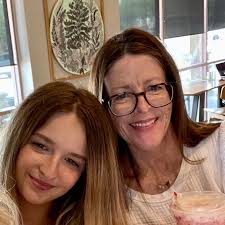 Kristine Moss Lander (@kristine.moss.37) • Facebook